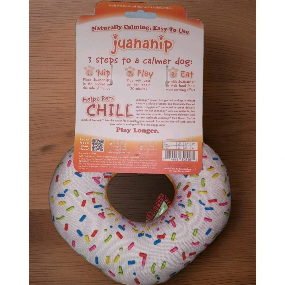 NEW Doggijuana Donut Dog Toy w/Naturally Calming Juananip Dog Nip (Refillable)‎